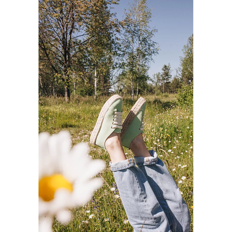 The Vegan Mint Sneakers 36