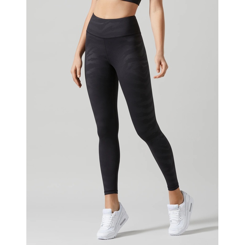 Ariana Legging in Black Tiger Print XS