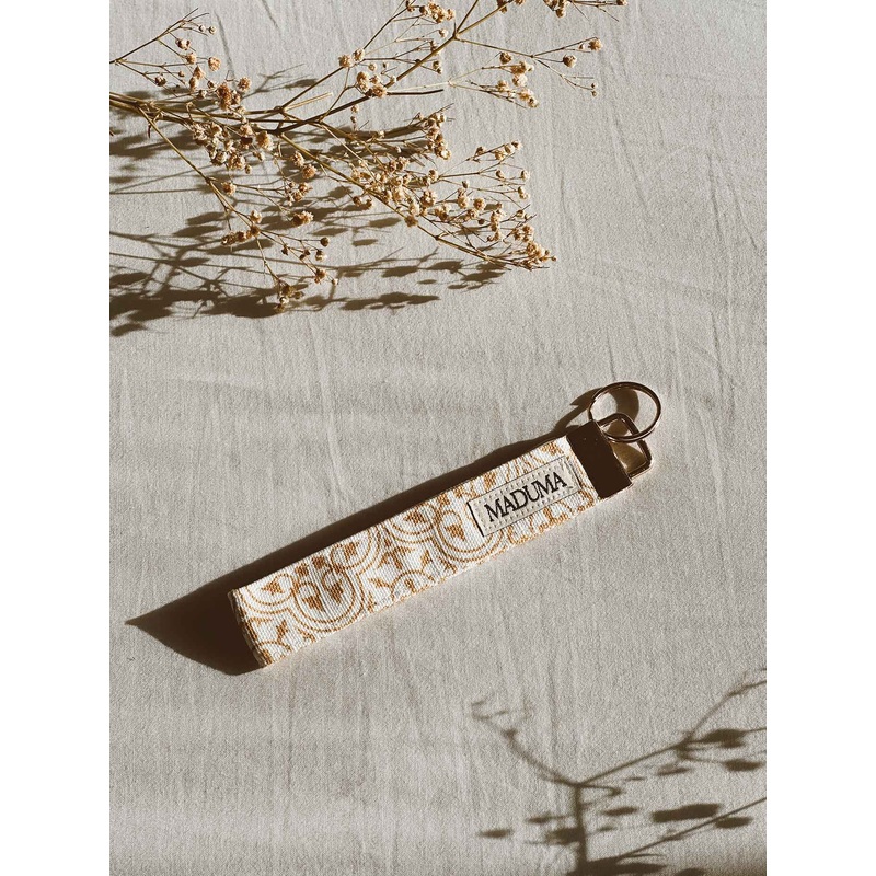 Maduma Keychain Gold