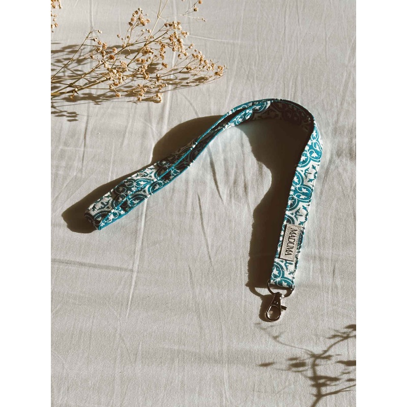 Maduma Lanyard Blu Car