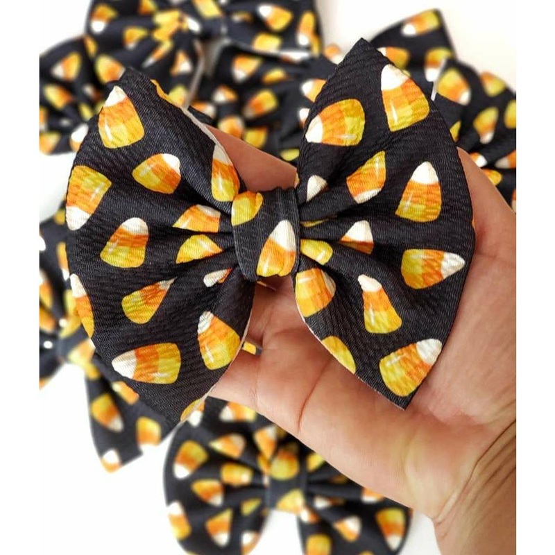 Dainty Delights Creations Savannah Bow Candy Corn