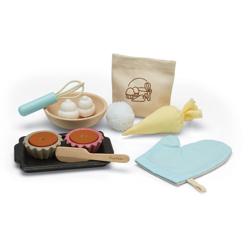 PlanToys Pretend Play Cupcake Set
