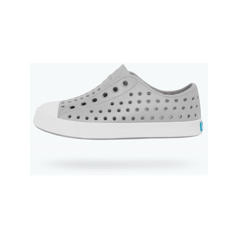 Native Shoes Jefferson Kids Slip On Waterproof Sneaker, Pigeon Grey / Shell White C4
